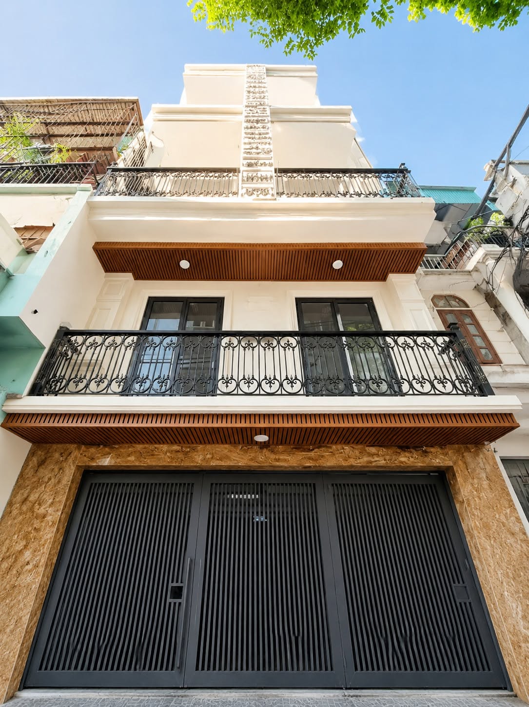 TÒA NHÀ DT 200 TRIỆU/THÁNG - NGUYỄN TRÃI, TX - 30 CĂN HỘ KHÉP KÍN - 80 M2 x 9 TẦNG - MT 6 M - 36 TỶ