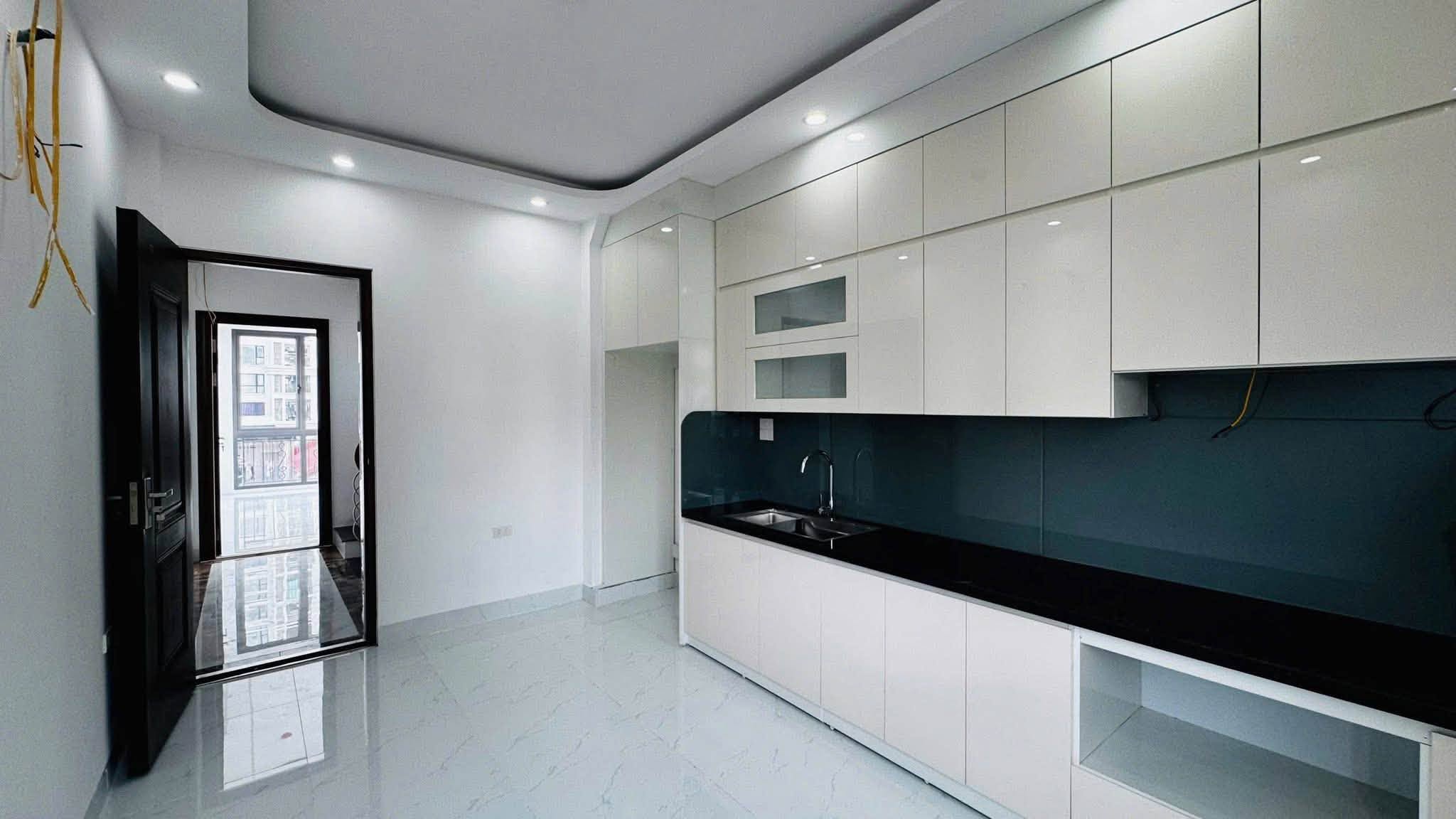 TÒA NHÀ 7 TẦNG NGUYỄN TRÃI, THANH XUÂN - Ô TÔ TRÁNH - 8 CĂN HỘ KHÉP KÍN - 45 M2 - 12,8 TỶ
