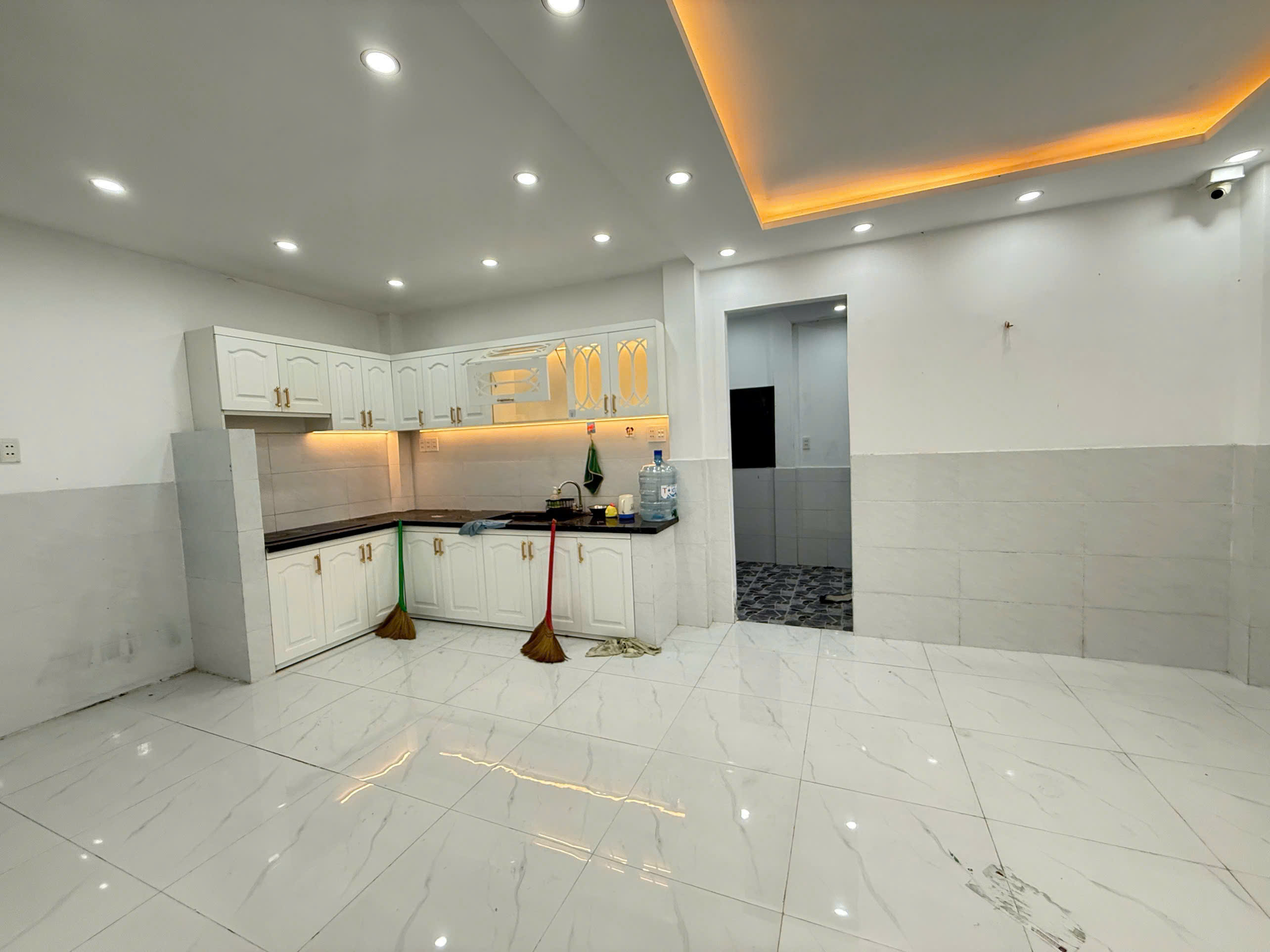 CHỈ 8 TRIỆU 3 PN 100m2 Huỳnh Tấn Phát Nhà Bè
