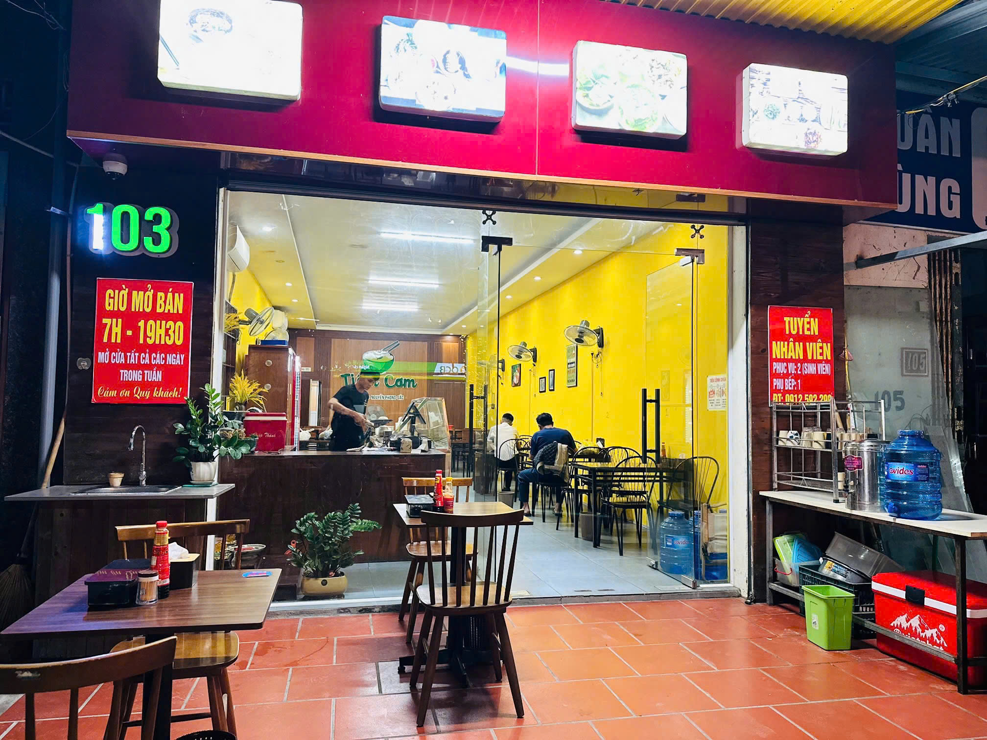 SANG NHƯỢNG QUÁN CƠM ĐANG HOẠT ĐỘNG ỔN ĐỊNH TẠI TP VINH, NGHỆ AN
