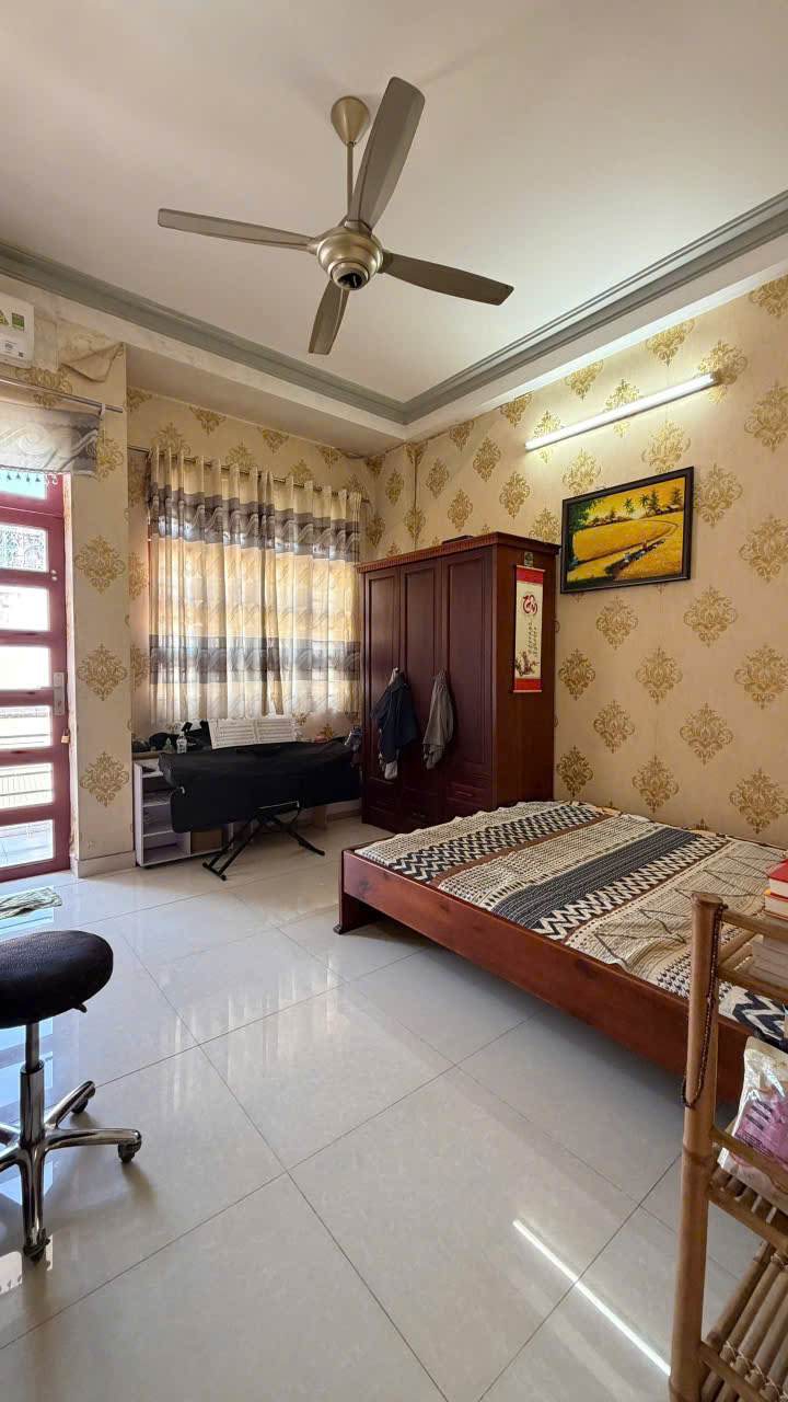 💥🏠🚘🔥 BÌNH TÂN, SÁT MẶT TIỀN, HXH 6M THÔNG, 50M2, 4TẦNG BTCT, 3PN, VÀO Ở NGAY, CHỈ NHỈNH 5TỶ-4