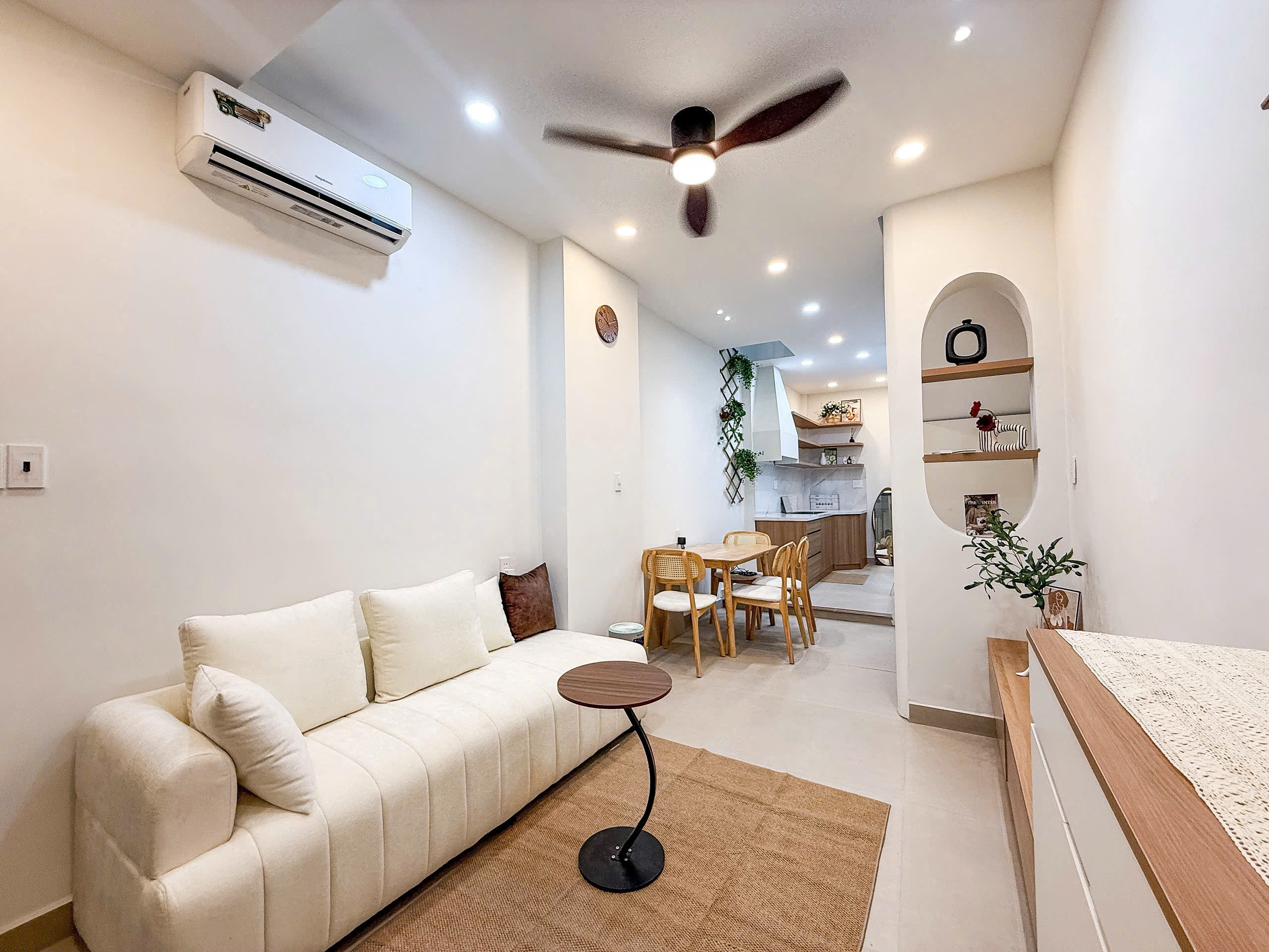 BÁN NHÀ HẺM THÔNG PHAN VĂN TRỊ, Q.5 – SÁT MẶT TIỀN NGUYỄN TRÃI – GIÁ 6.35 Tỷ