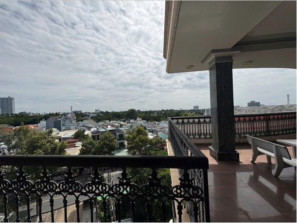 🌻Chính chủ cho thuê mặt bằng tầng 5 rộng 150m2 tại trung tâm Thủ Dầu Một; 0359013487-2