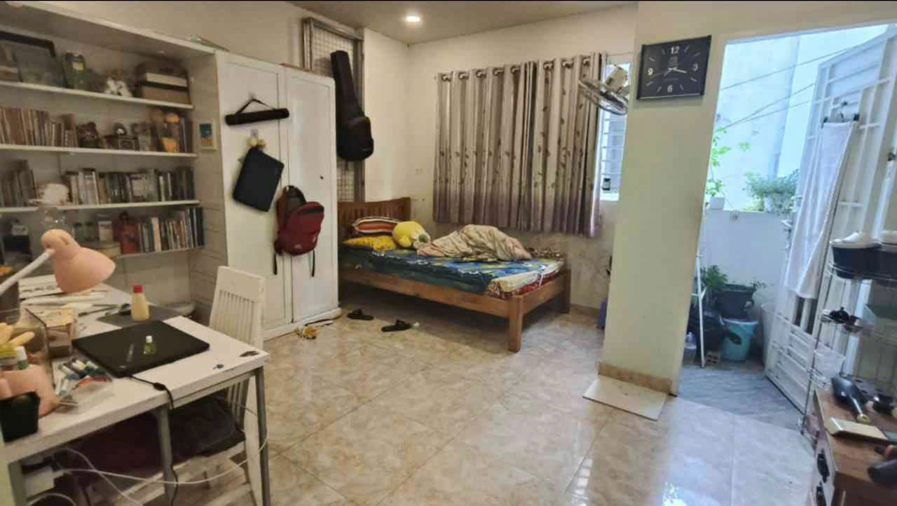 🏡 70m² Trần Hữu Trang – ngang 4.5m – 3 tầng BTCT – hẻm thông cách mặt tiền khoảng 30m – 7.6 tỷ