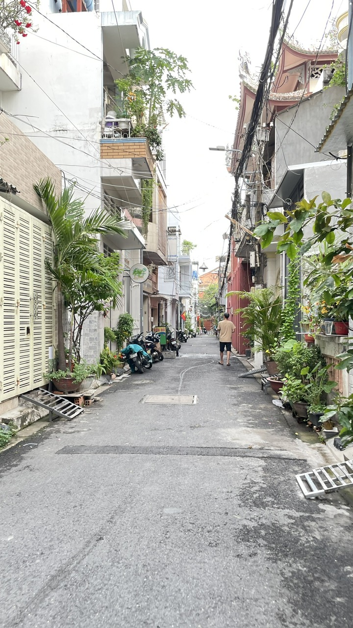 🏡 Hẻm xe hơi Huỳnh Văn Bánh – 3.5x13m – 2 tầng BTCT – Khai thác ngay, thu nhập 20 triệu/tháng