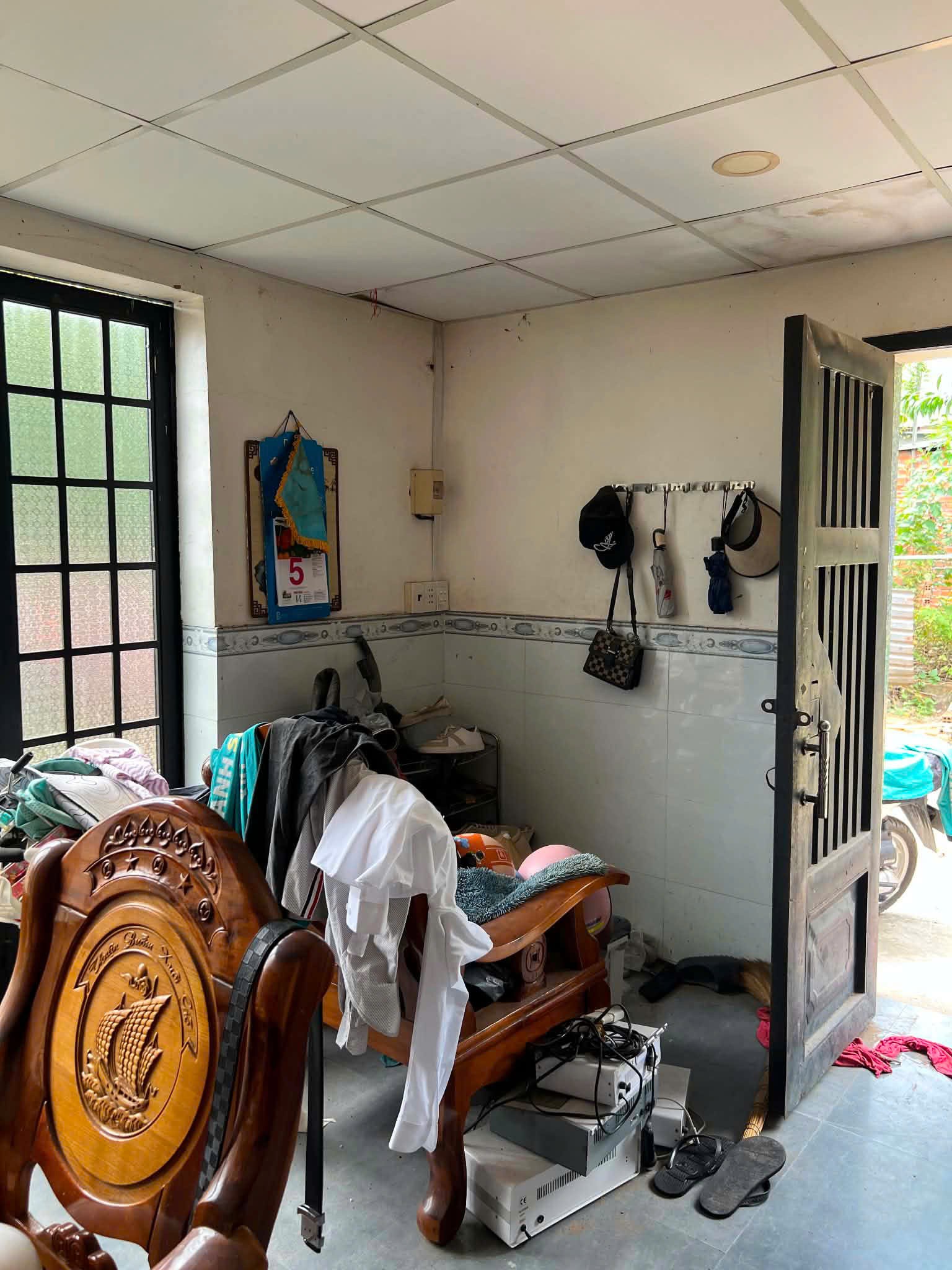 NHÀ CHÍNH CHỦ- GIÁ TỐT BÁN NHANH CĂN NHÀ 1 TRỆT, 1 LẦU TẠI TP Thủ Đức, TPHCM