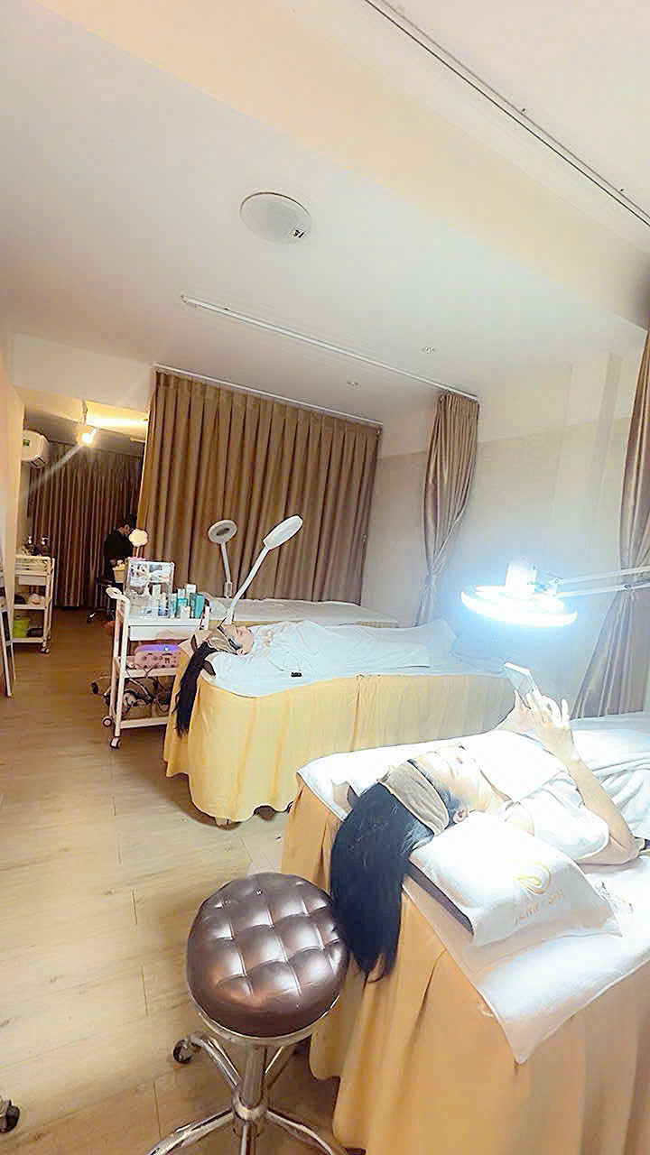 SANG NHƯỢNG GẤP SPA FULL THIẾT BỊ – PHƯỜNG HÒA HƯNG, QUẬN 10, TP.HCM