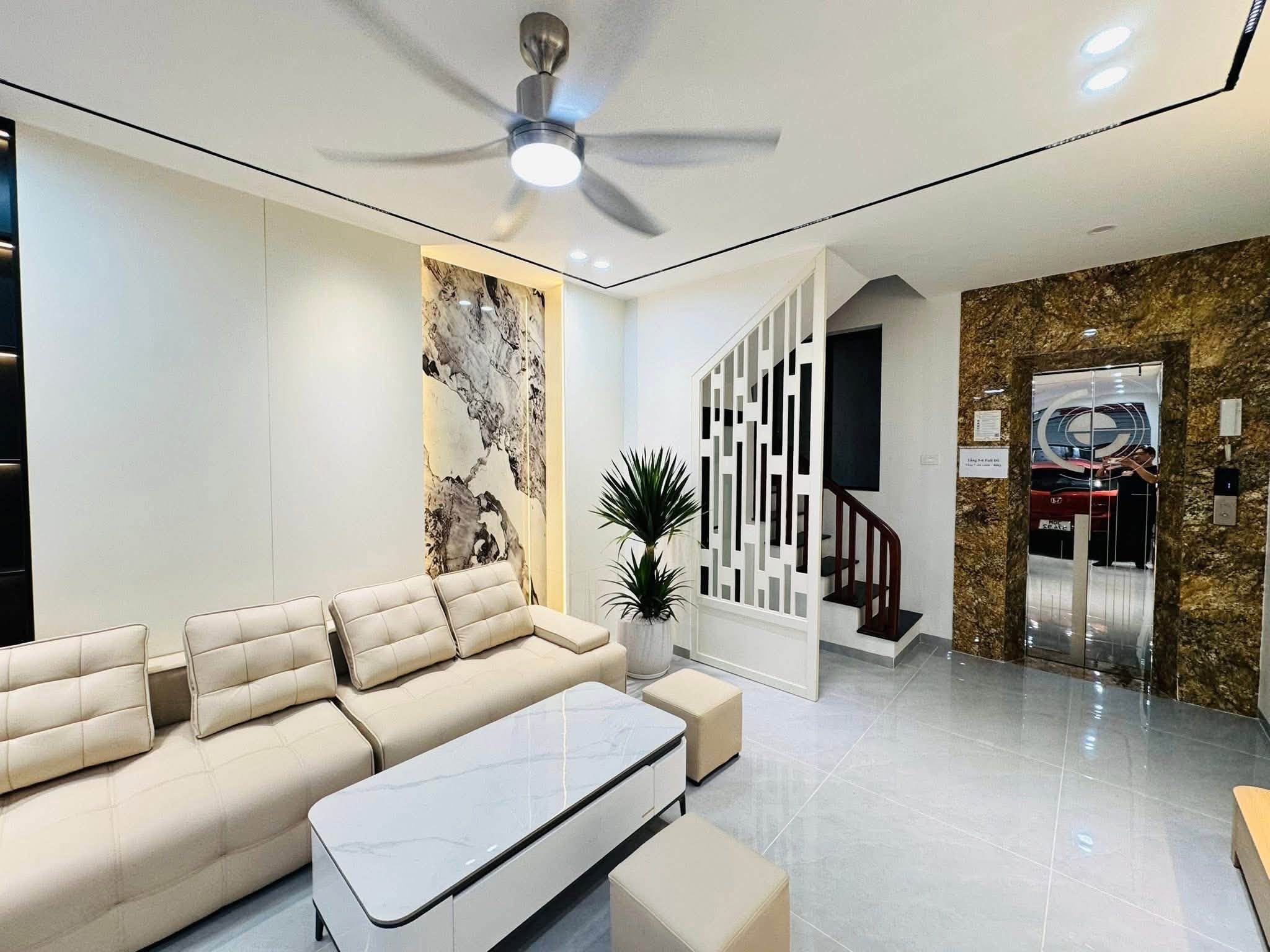 NHÀ ĐẸP YÊN HÒA, CẦU GIẤY - Ô TÔ TRÁNH - 51M2 - 7 TẦNG THANG MÁY - MT 4.5M
