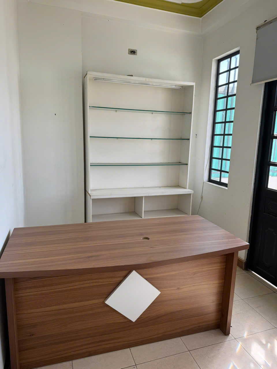 CHO THUÊ NHÀ KINH DOANH 1 TRỆT 3 LẦU, SÂN THƯỢNG, 5PN-  MẶT TIỀN ĐƯỜNG TRẦN THỊ TRỌNG, P. 15, TÂN BÌNH