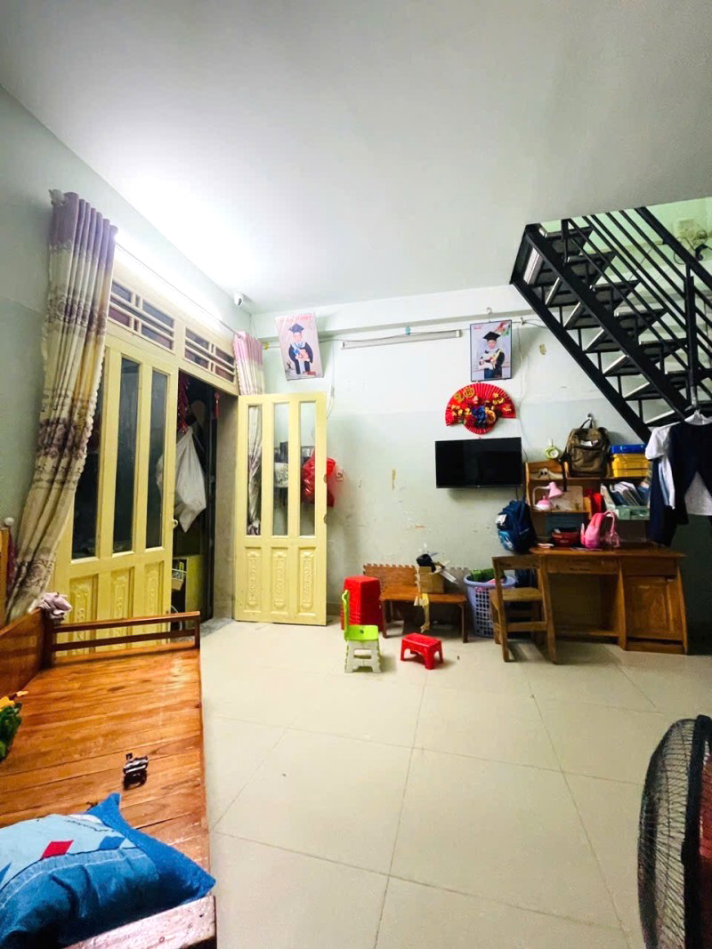 Hiếm! Nhà 3 Tầng Lô Góc 2 Mặt Hẻm Xe Hơi, Gần Ngô Chí Quốc – Bình Chiểu, 60m², Giá Chỉ 4.95 Tỷ