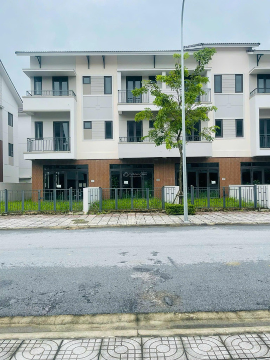🏡 SHOPHOUSE 170M2 HƯỚNG NAM SÁT CAO TỐC – GIÁ 11.8 TỶ