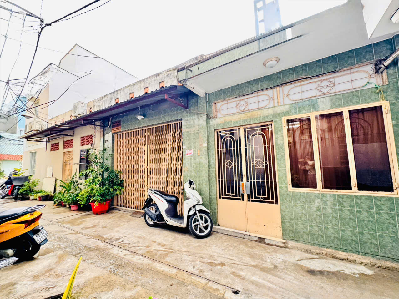 QUẬN 1: CHỦ NHÀ 0938676686 BÁN NHÀ HXH NGUYỄN TRÃI, P.CẦU ÔNG LÃNH- NGANG LỚN 13M*12M SH VUÔNG ĐẸP- CHÀO 29T- XUNG QUANH DÂN TRÍ THỨC & NHÀ CAO TẦNG ĐẸP