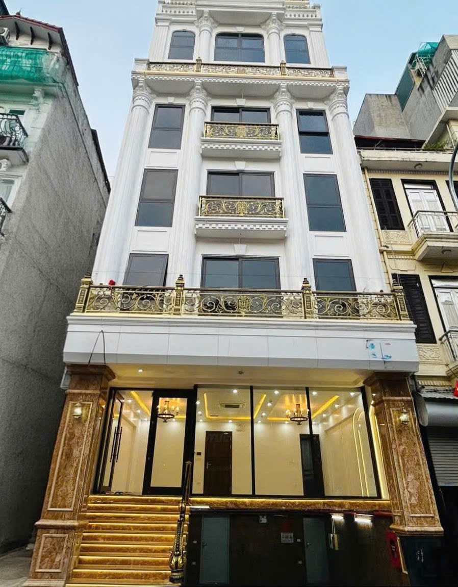 Cho thuê nhà, THANG MÁY, 139m2_ 6T; Kim Mã, Giảng Võ, Liễu Giai -73 tr