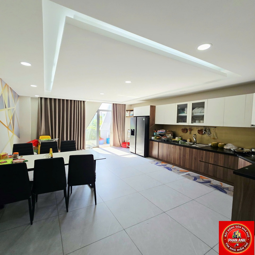 Nhà mặt tiền liền kề Global City, trung tâm Phước Long | 4 tầng, đường trước  nhà gần 12m |