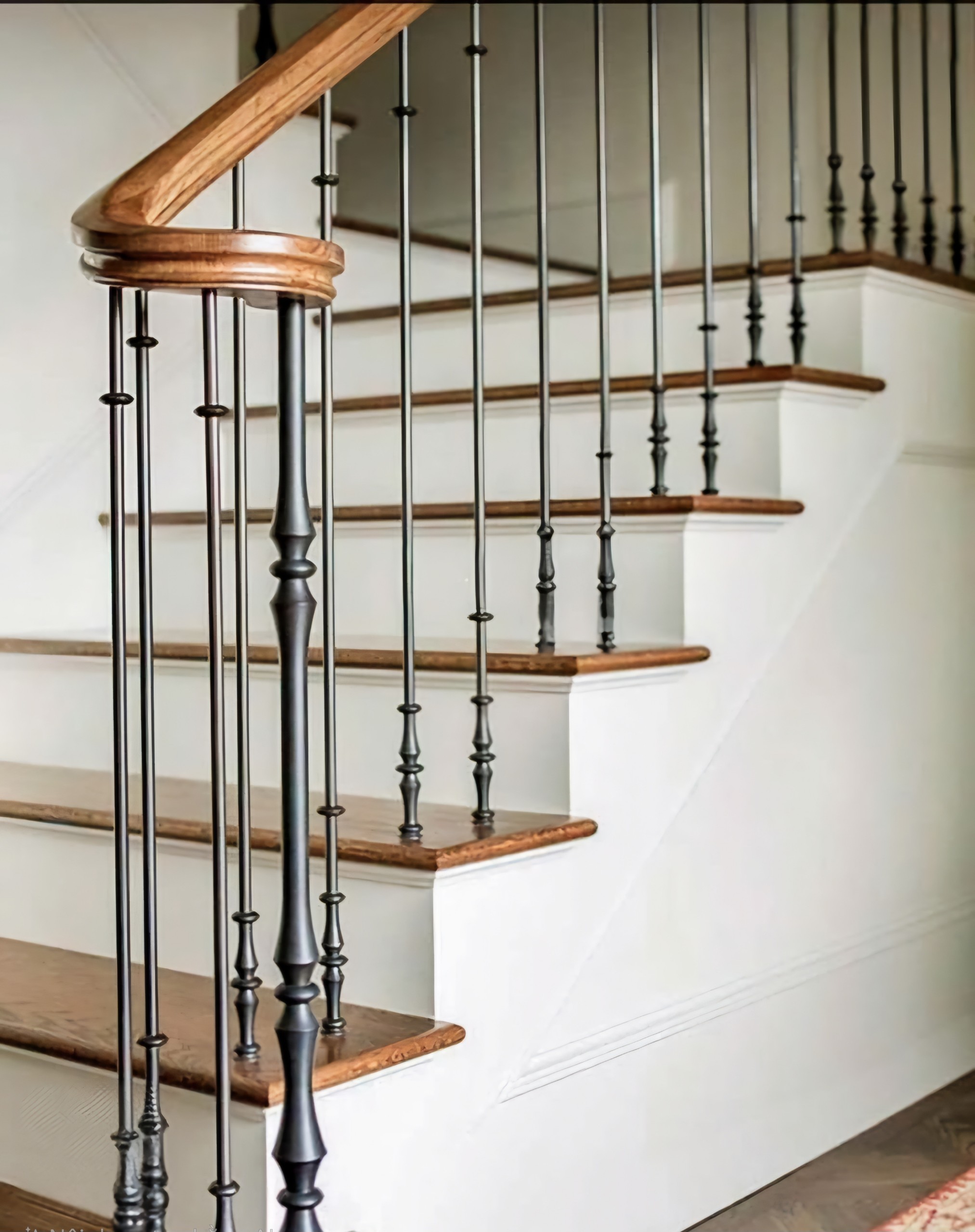 Nhà mình cho thuê nhà, Huỳnh Thúc Kháng, Nguyên Hồng, 160m2x 2T -50 tr-1