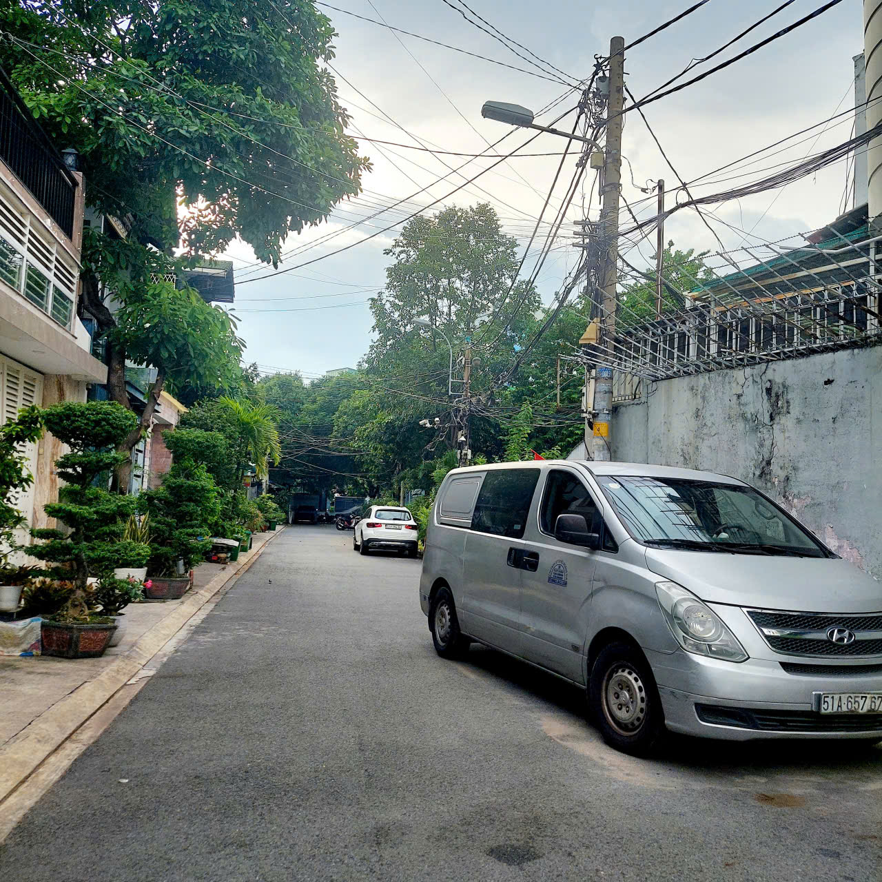 CHO THUÊ NHÀ NGUYÊN CĂN – 12 PHÒNG ĐANG KHAI THÁC TRUNG TÂM PHẠM VĂN HAI , TÂN BÌNH, HỒ CHÍ MINH