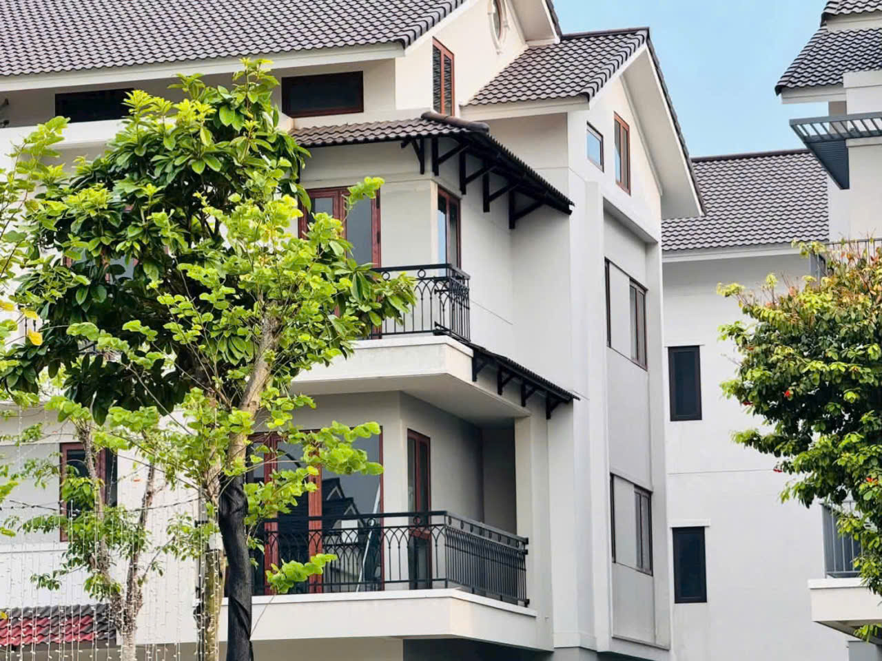 Biệt thự hàng chủ đầu tư – Vốn nhẹ – Sổ hồng lâu dài – Siêu kết nối!