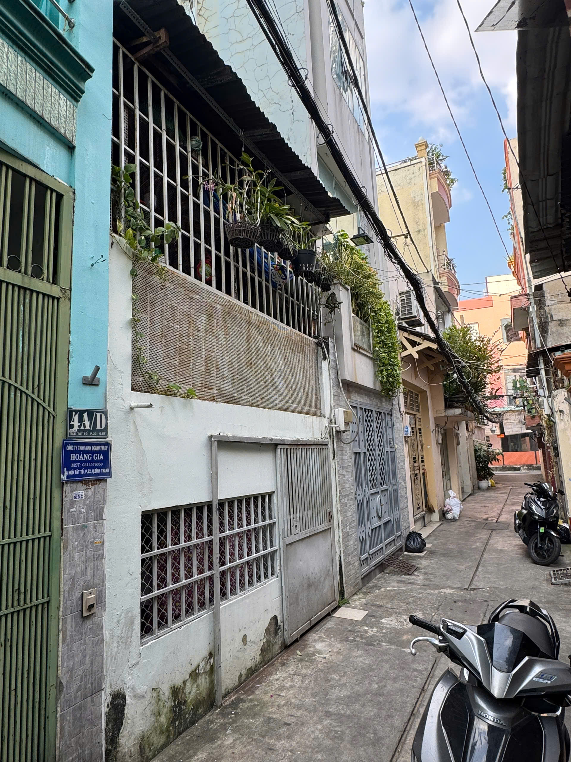 Bán Đất Tặng Nhà Trệt Lầu 1/Sẹc Ngô Tất Tố Phường 22 Bình Thạnh