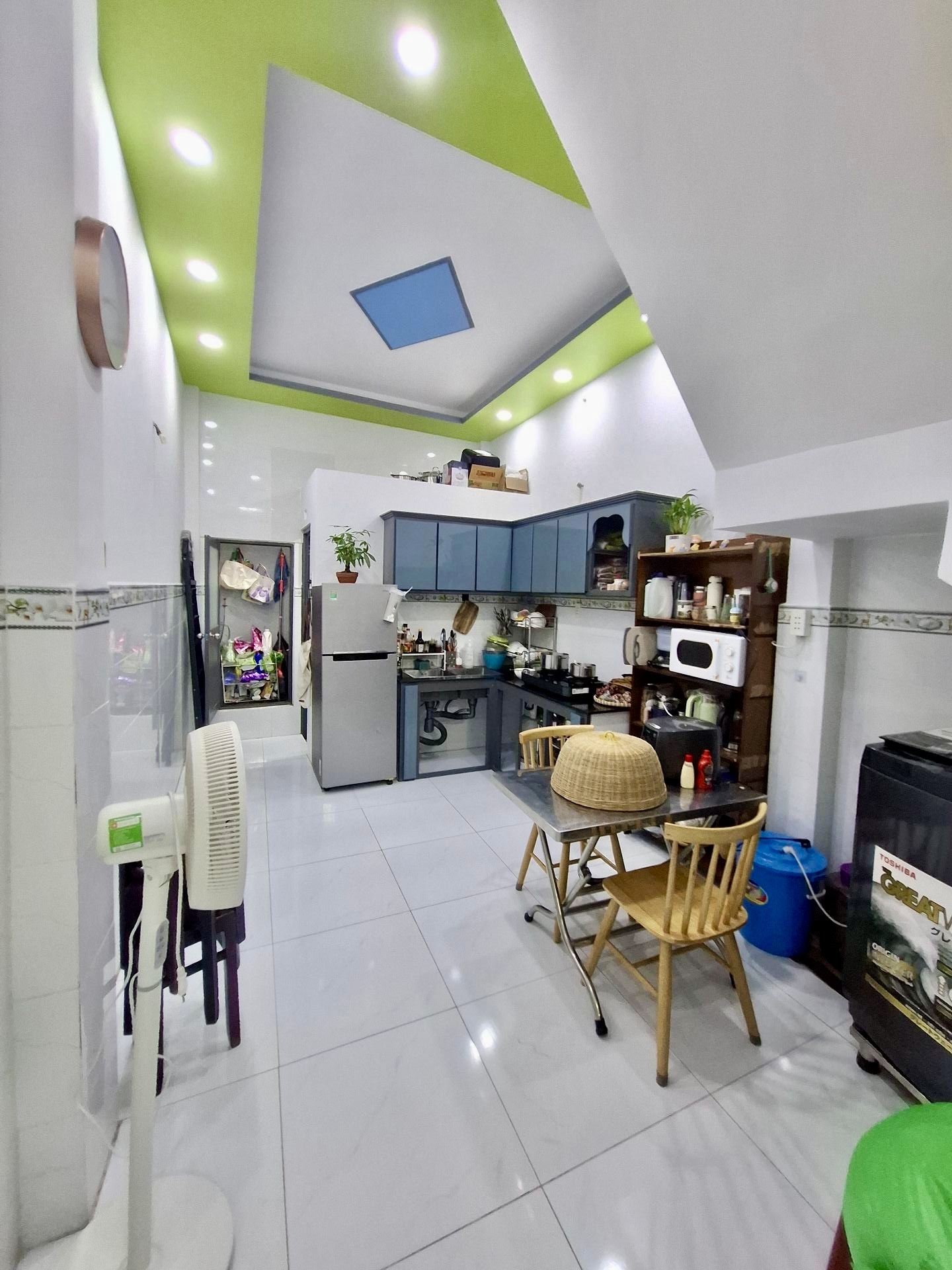 BÁN NHÀ GẦN HẺM XE HƠI – LÊ THÀNH PHƯƠNG QUẬN 8– 3 TẦNG– 41M²– 4PN–NHỈNH 4 TỶ- 0784968131