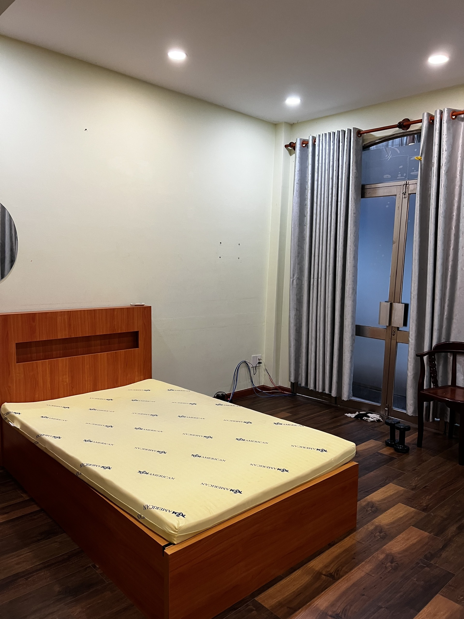 CHO THUÊ PHÒNG 32M2 - GIÁ TỐT, TIỆN NGHI, AN NINH ĐƯỜNG ĐOÀN VĂN BƠ, P.9, Q.4-3