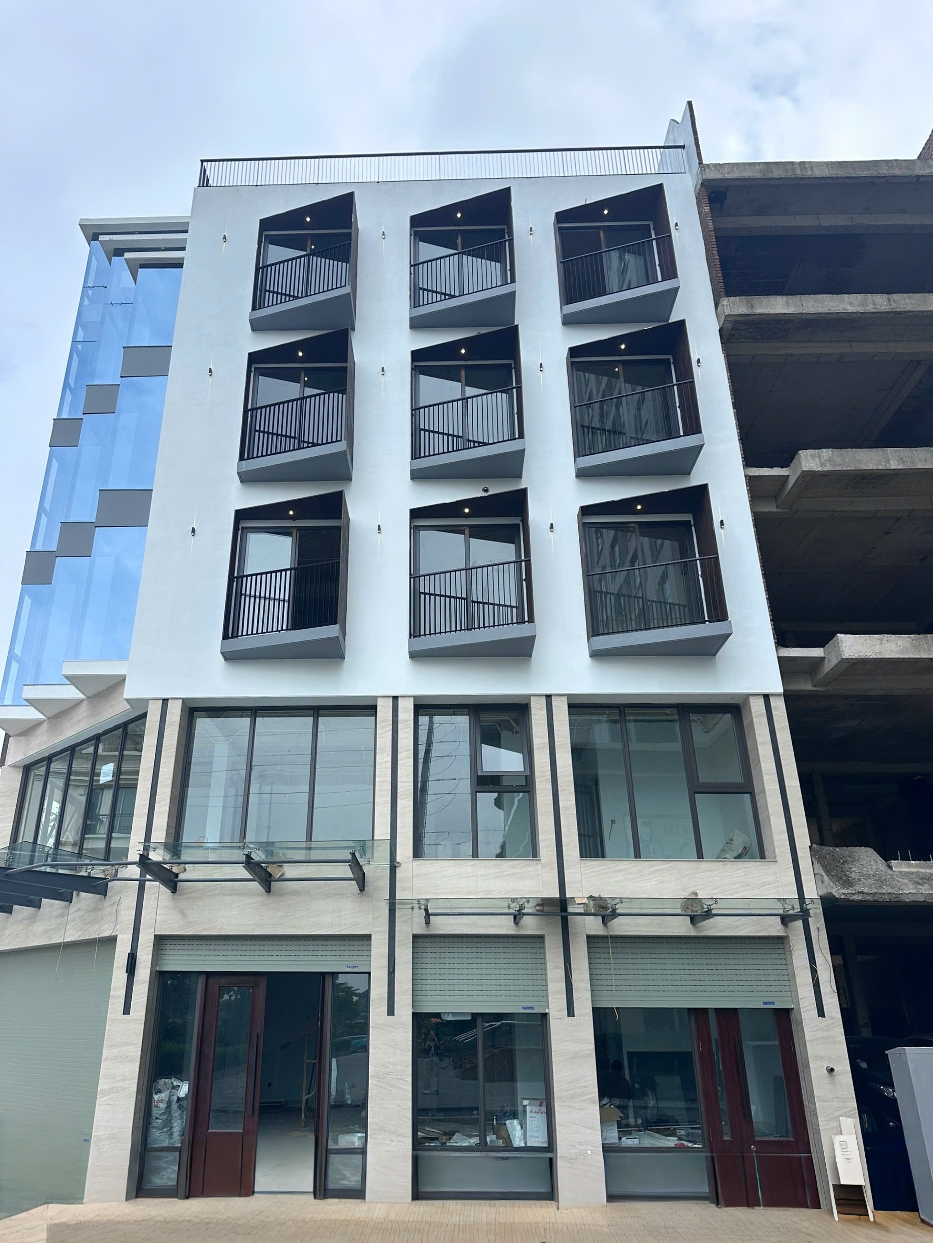 Shophouse 6 tầng Ciputra  600m²  Gần trường quốc tế  100 triệu/tháng  Phù hợp Trung tâm tiếng Anh