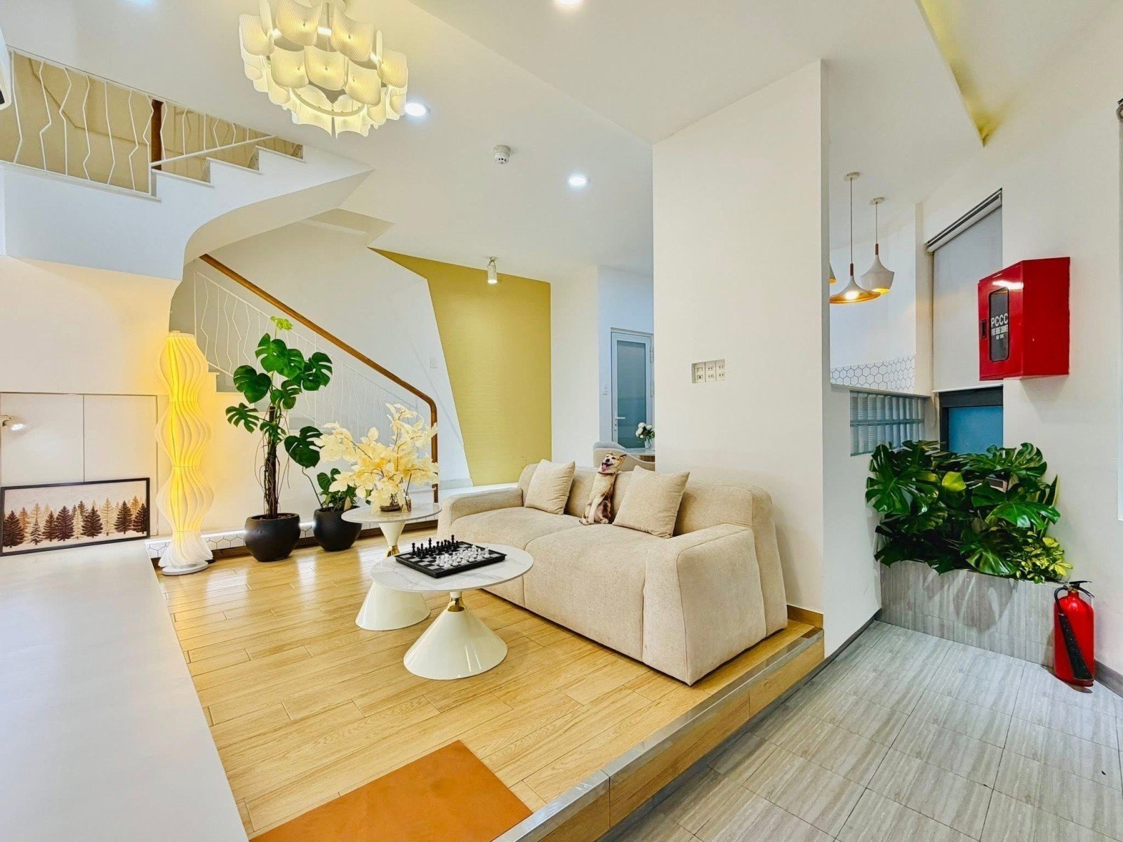 NHÀ ĐẸP GÒ VẤP - SÁT ĐẠI HỌC CÔNG NGHIỆP-1