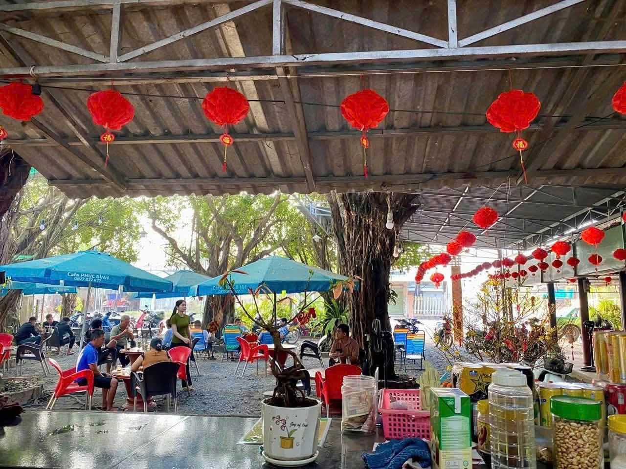 Do bận việc cá nhân không có thời gian quản lý nên em cần sang lại quán đang hoạt động Ở THANH ĐIỀN TÂY NINH