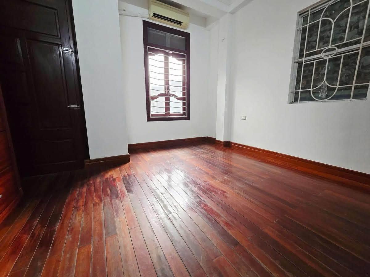 NHÀ PHÂN LÔ DOÃN KẾ THIỆN, CẦU GIẤY – Ô TÔ VÀO CỬA – KINH DOANH – 43 M2 – 5 TẦNG – MT 4 M – 277 TRIỆU/M²-4