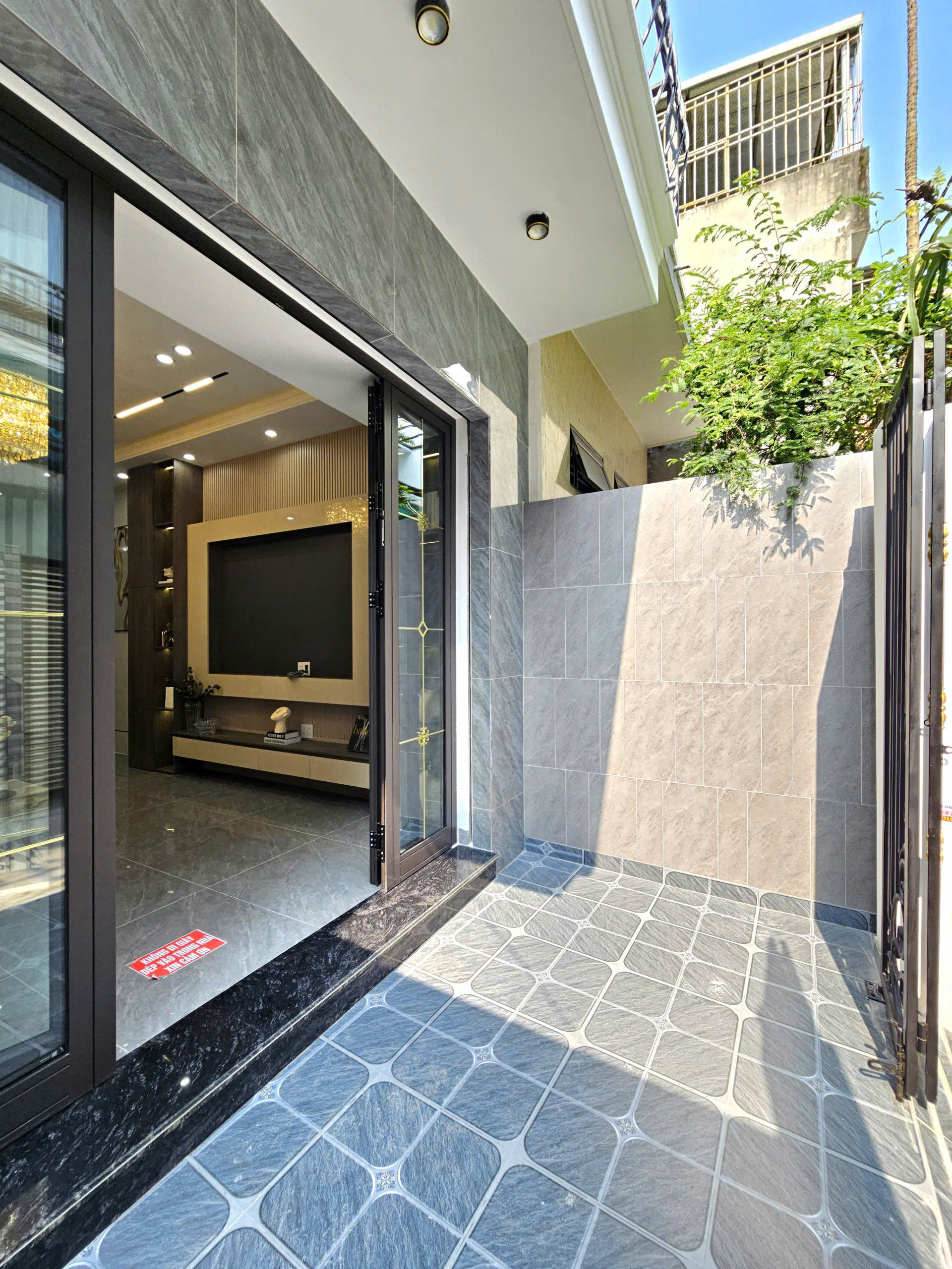 🏡 NHÀ ĐẸP MẶT NGÕ 52 MIẾU HAI XÃ – VỪA Ở VỪA KINH DOANH