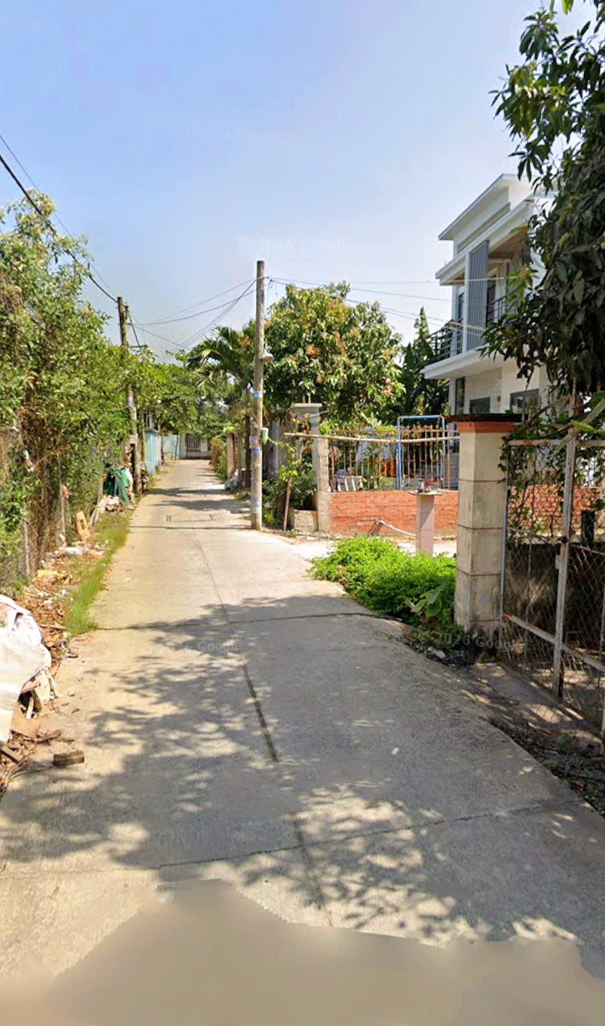 CẦN BÁN 123M2 6,3X21 NHÀ CẤP 4 HẺM XE HƠI TẬN NHÀ