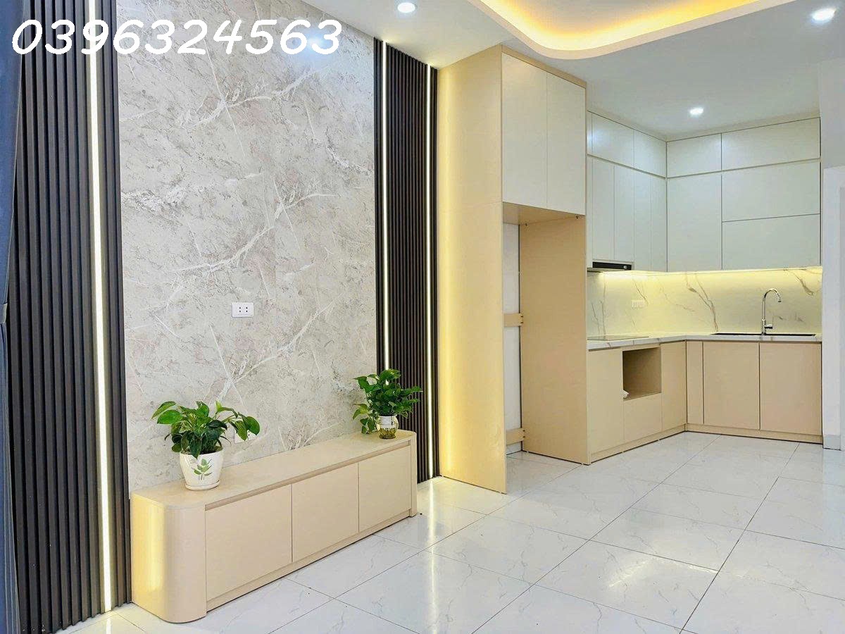 CHÍNH CHỦ GỬI BÁN NHÀ PHỐ ĐỀN LỪ – HOÀNG MAI 5 TẦNG DÂN XÂY MỚI CỨNG, SÂN RIÊNG, 7.2 TỶ