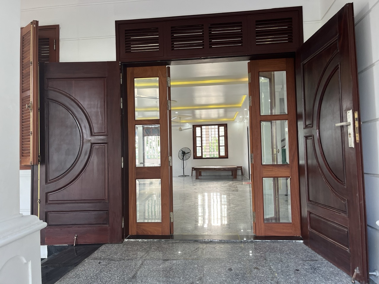 CHO THUÊ BIỆT THỰ SONG LẬP – GOLDEN BAY HƯNG THỊNH, CAM LÂM, KHÁNH HÒA-3