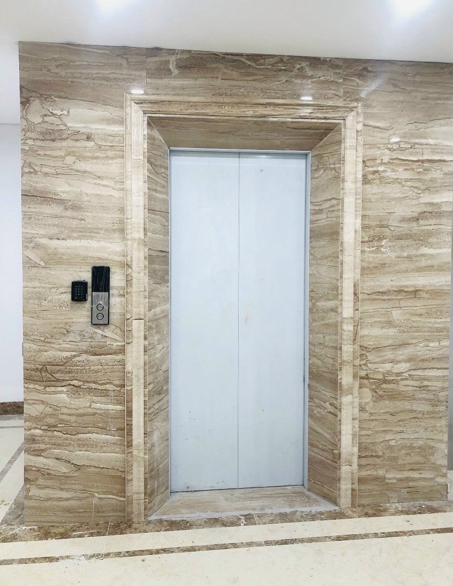 Cho thuê nhà, Lò Đúc, Hòa Mã, Hàm Long, THANG MÁY, 302m2x 4T -66 tr