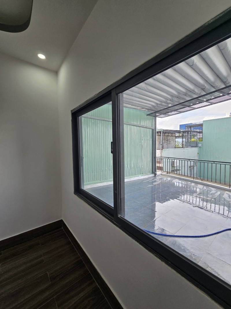 ♣ Kiệt Trần Cao Vân, Sát K Ô tô Nguyễn Tất Thành, 62m2, ngang 5.6m 3 tầng, 4.x tỷ