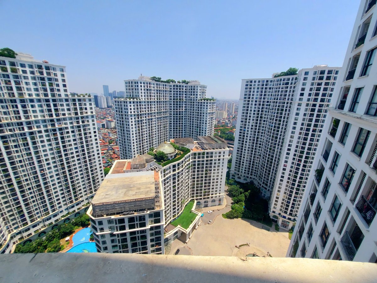 Royal City Nguyễn Trãi 124 m2  T30 16.6 tỷ Thanh Xuân 🔥🔥🔥CĂN HỘ CAO CẤP – CC ROYAL CITY – FULL NỘI THẤT – CĂN VÒM 2 BAN CÔNG SIÊU RỘNG VÀ THOÁNG MÁT QUANH NĂM 💥