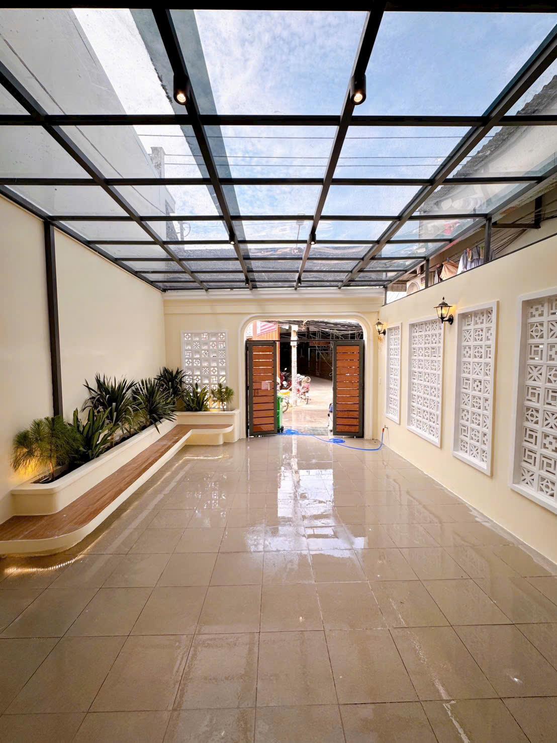 BÁN HOMESTAY DÒNG TIỀN GẦN 2 TỶ/ NĂM, MẶT TIỀN 7 TẦNG, 130M2, CHỈ 26 TỶ-3