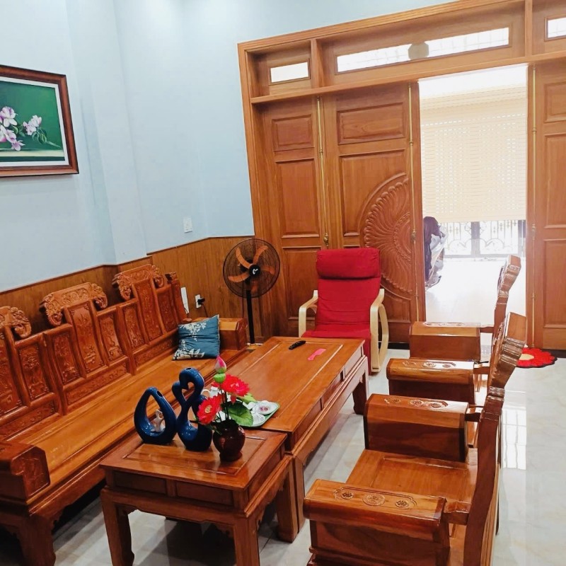 Bán nhà 4 tầng, 80m2 ,  đường số 3, Hiệp Bình, Thủ Đức, TP HCM,  sổ hồng riêng, giá 10.5 tỷ.