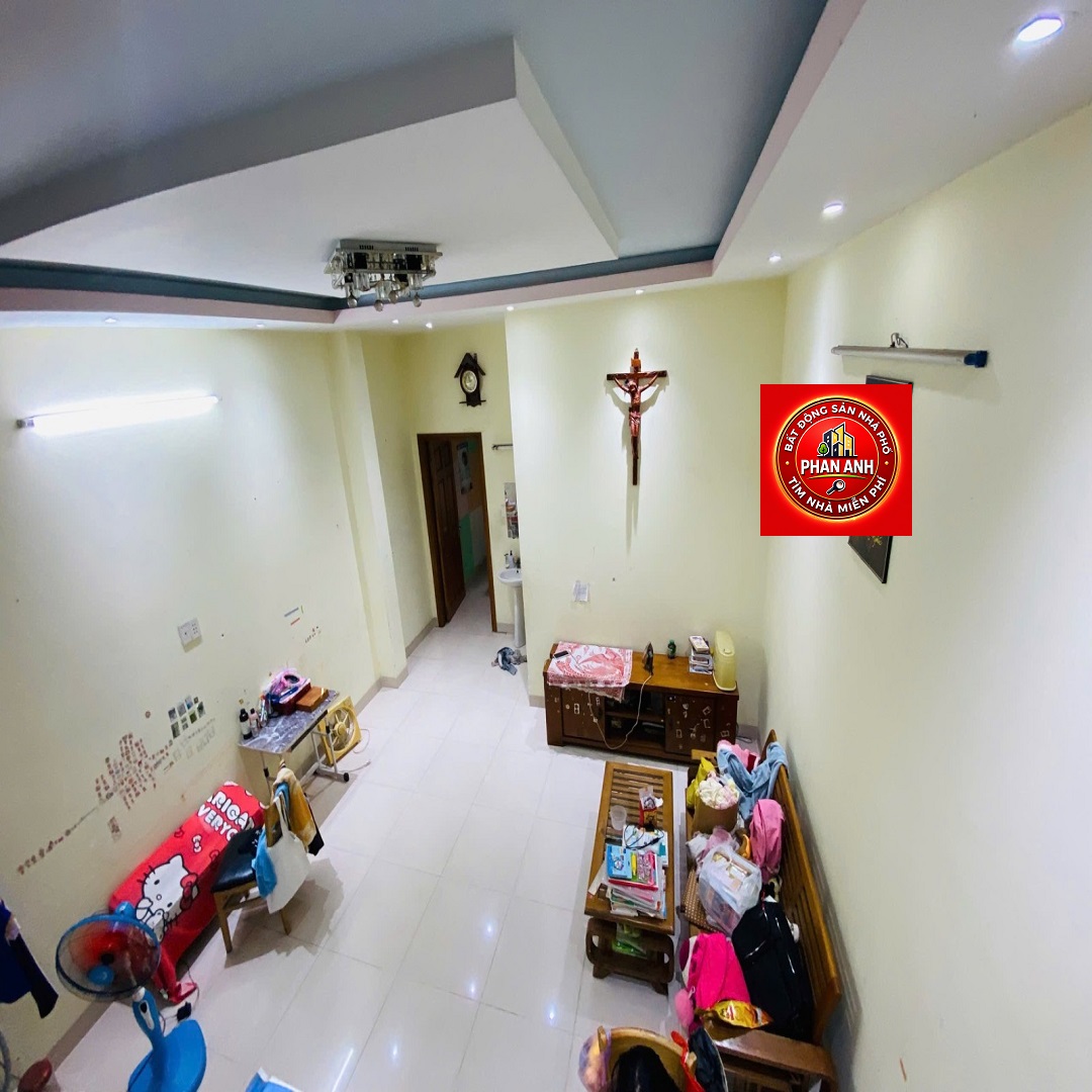 Nhà mặt tiền Phước Long – Ngay Trần Thị Điệu – Xây mới 1 hầm 6 tầng – Chỉ với 10 tỏi hơn tí…