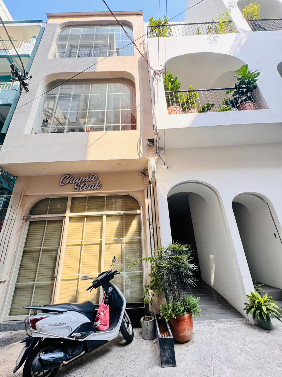 CHÍNH CHỦ BÁN NHÀ 4 TẦNG MẶT TIỀN HXH THÔNG PHẠM NGỌC THẠCH & TRƯƠNG QUYỀN, QUẬN 3- DT 4M*16M SH VUÔNG ĐẸP- DÒNG TIỀN ĐỀU 50TR/TH- 0938676685 GIANG GIANG
