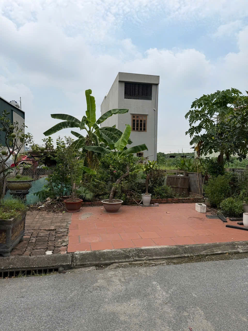 ĐẤT PHÂN LÔ – LÀN 2 QL287 – QL295  Ô TÔ TRÁNH  VỈA HÈ RỘNG