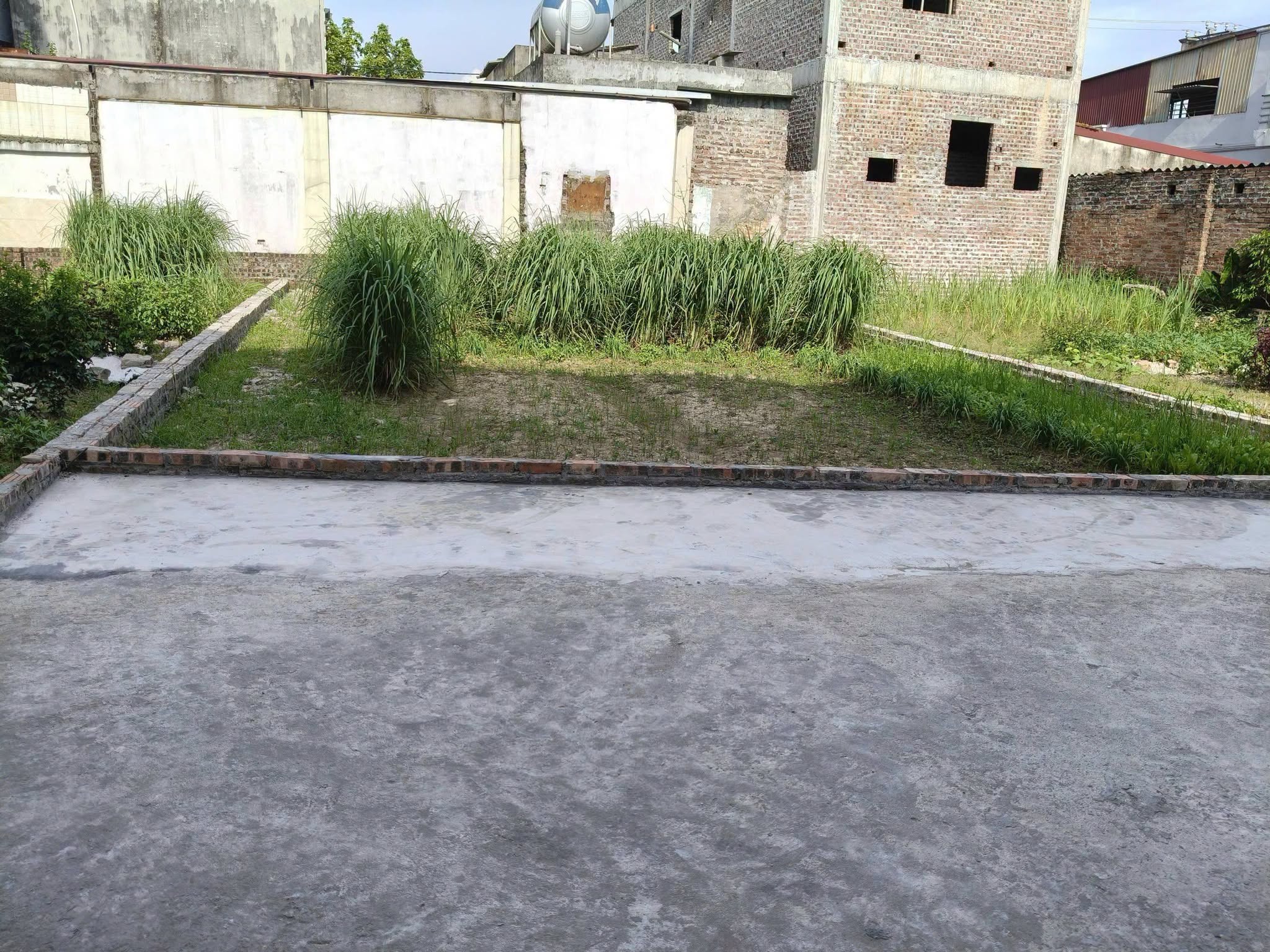 Lõi Vin Bắc Hồng, 95m2, mt5m, 6.25  tỷ, ô tô to, bìa làng, Bắc Hồng, Đông Anh.
