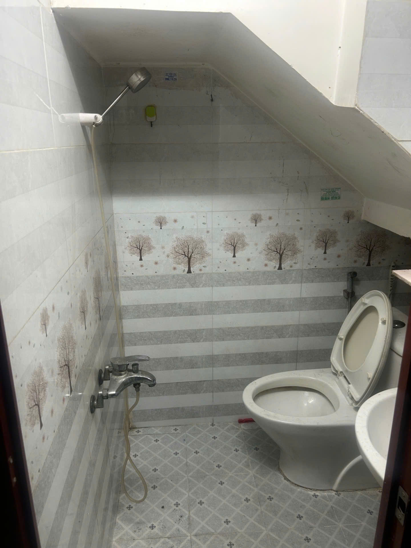 Nhà 3 Tầng mới đẹp - Ngang đẹp 8m sát mặt tiền Mã Lò - Đường Số 2 - Đường Số 4 HCM BINH TAN