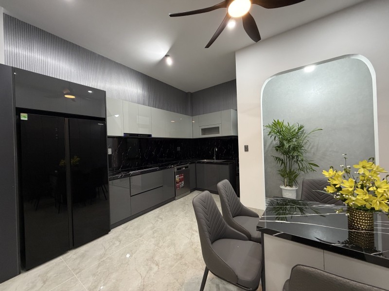 ► Gần MT Tiểu La, Ô tô đậu gần nhà, 51m2, ngang 4.5m, 3 tầng mới, 3PN, 5.x tỷ-3