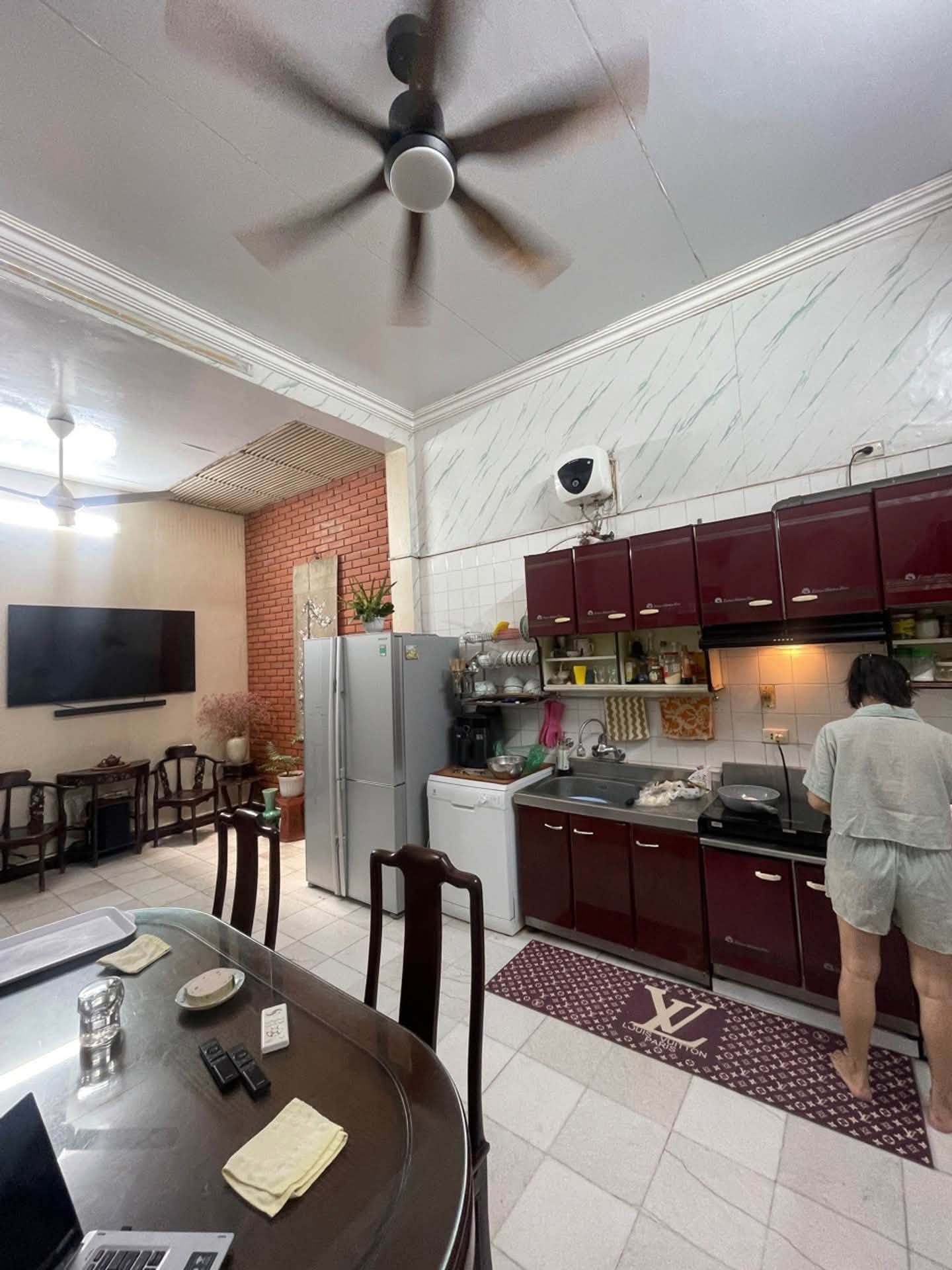 BÁN NHÀ ĐẸP GẦN PHỐ KIM ĐỒNG – 72m² – 4 TẦNG – GIÁ 13,5 TỶ-4
