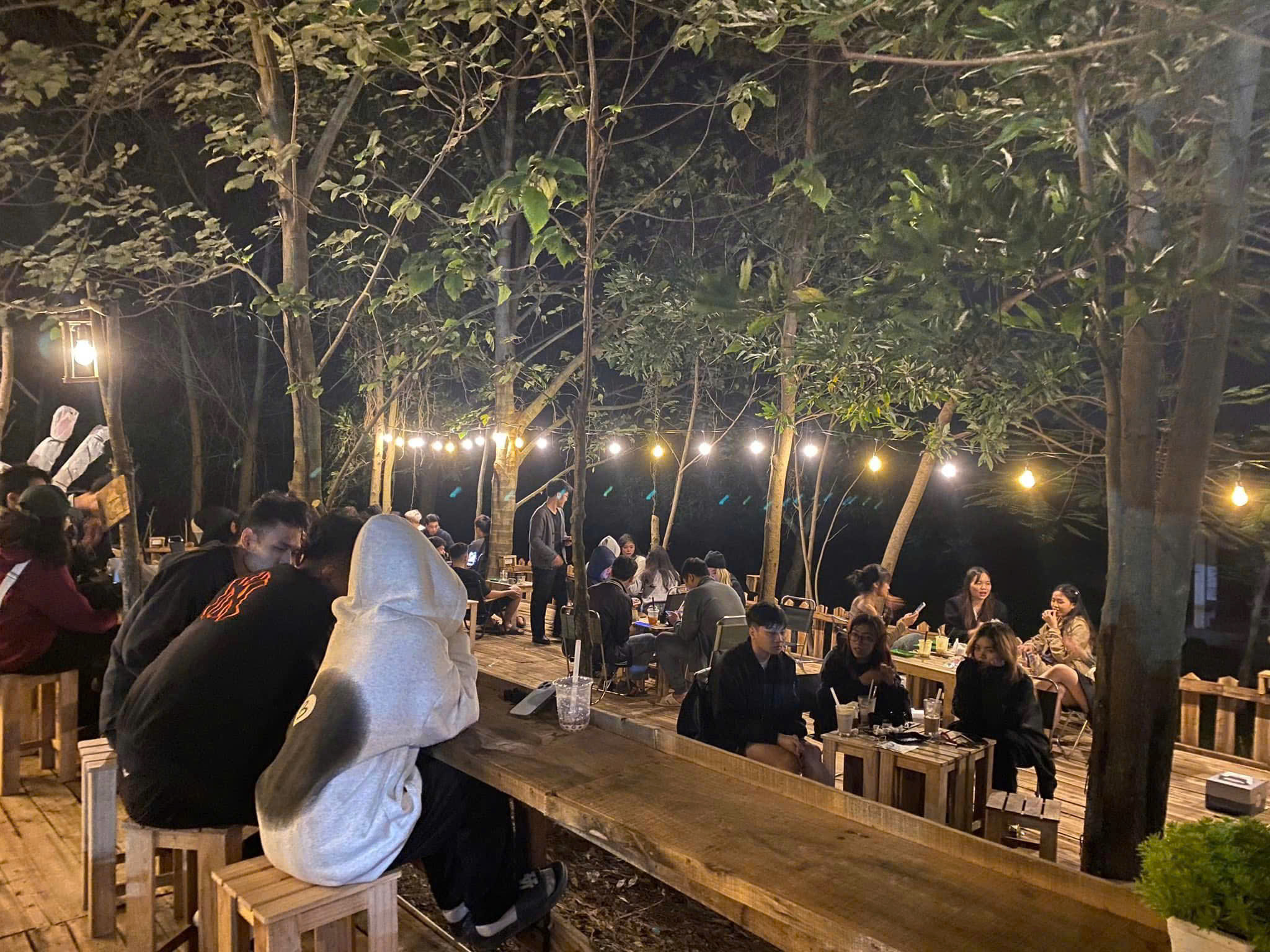 CHỈ HƠN 100 TRIỆU – SỞ HỮU NGAY MỘT QUÁN CÀ PHÊ ĐANG VẬN HÀNH TẠI HÒA LẠC!  gần tòa Viettel 25 tầng