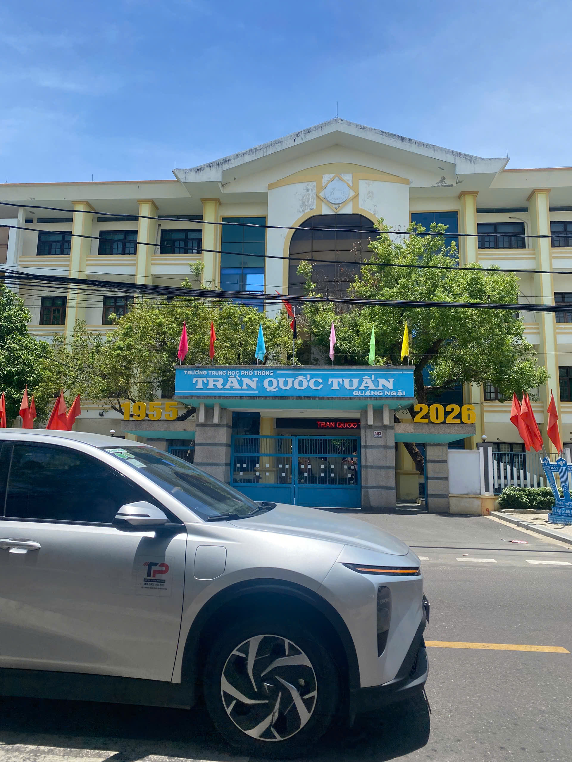 SIÊU PHẨM MẶT TIỀN TRẦN HƯNG ĐẠO – BÁN ĐẤT TẶNG NHÀ - P.Trần Hưng Đạo, TP.Quảng Ngãi, T.Quảng Ngãi