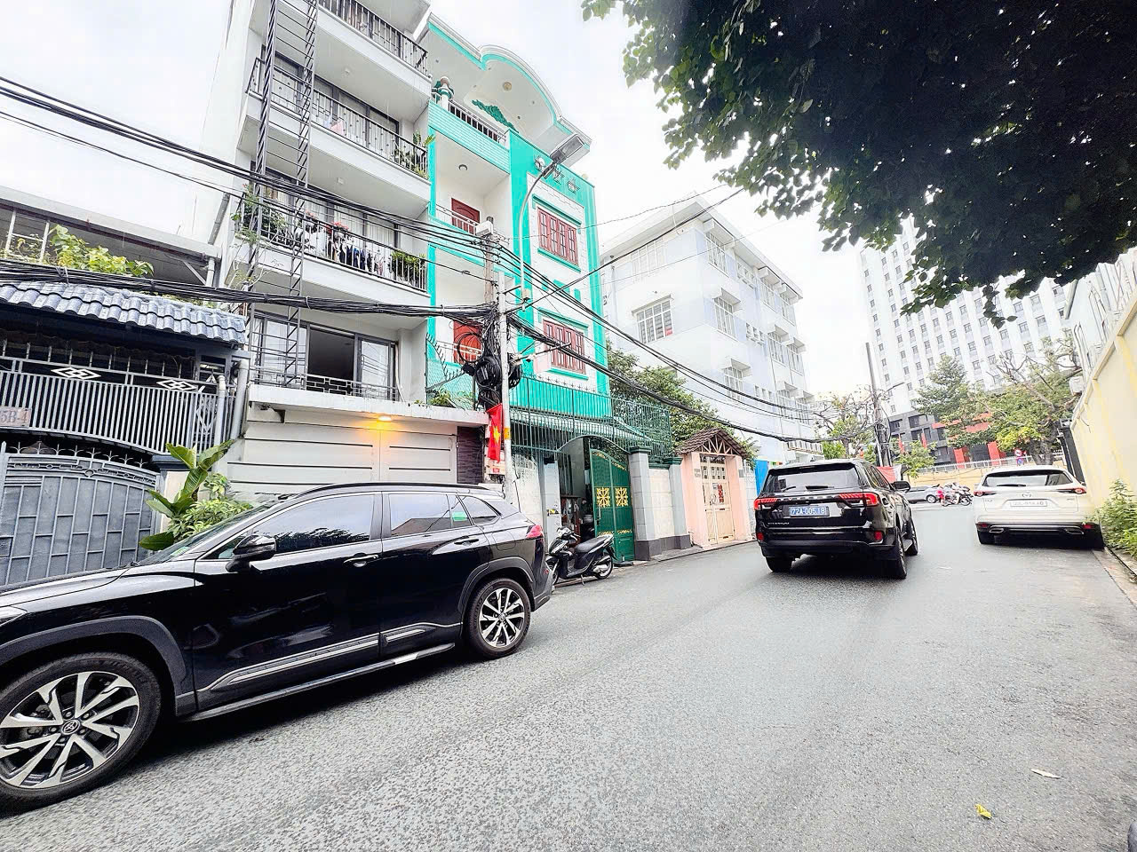 DUY NHẤT NHÀ BÁN HXH 10M Đ.NGUYỄN TRÃI, QUẬN 1 - NGANG HIẾM 6,8M*16M - VIEW BỘ CÔNG AN SIÊU HIẾM * LH GIANG GIANG: 093.86.76.685