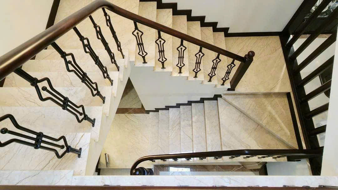 Cho thuê nhà, 101m2- 5T, Trung Hòa, Vũ Phạm Hàm, Trần Kim Xuyến -22 tr-2