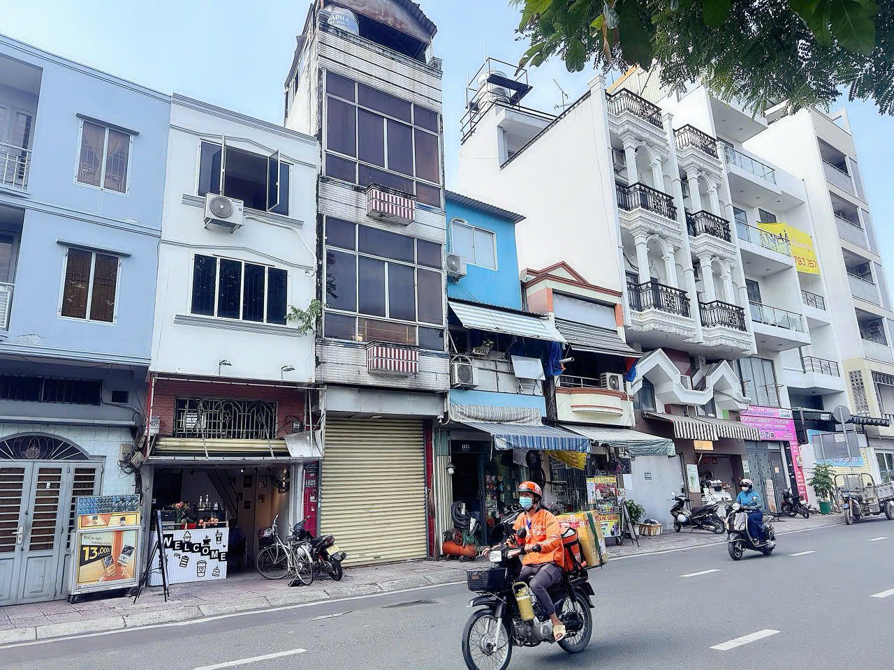 SIÊU PHẨM XÂY BUILDING 185M2 - CHÍNH CHỦ 1 ĐỜI CẦN BÁN NHÀ 4 TẦNG MẶT TIỀN KD Đ.HOÀNG SA, QUẬN 3  * LH GIANG GIANG: 093.86.76.685-3
