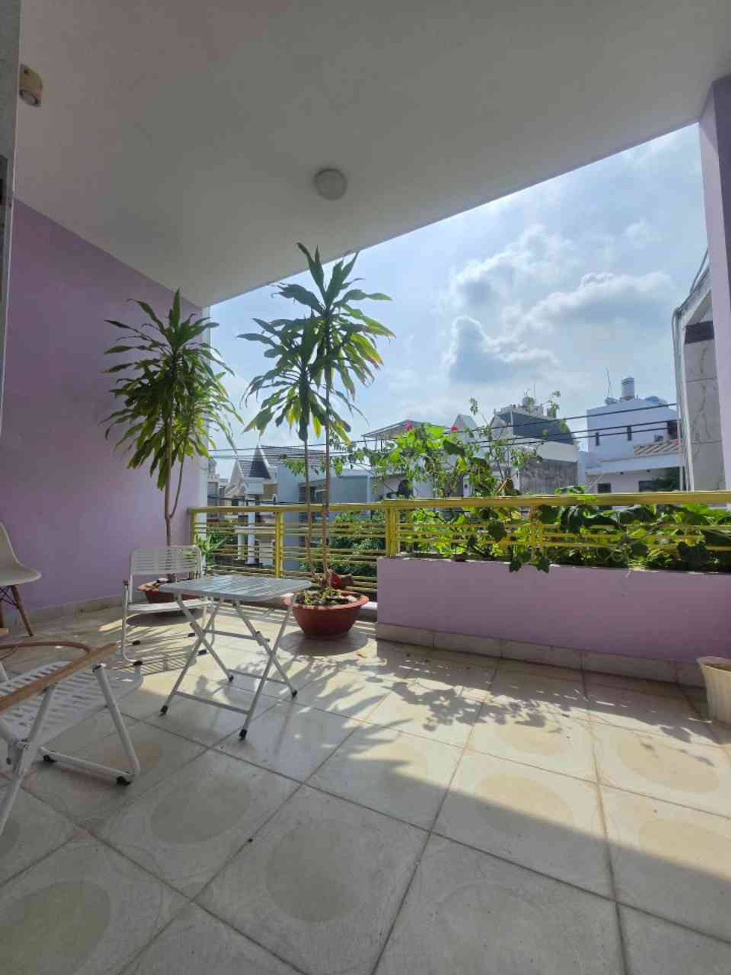 BÁN NHÀ ĐƯỜNG C, TTHC P. DĨ AN, DT 99M2 GIÁ 9TY-4